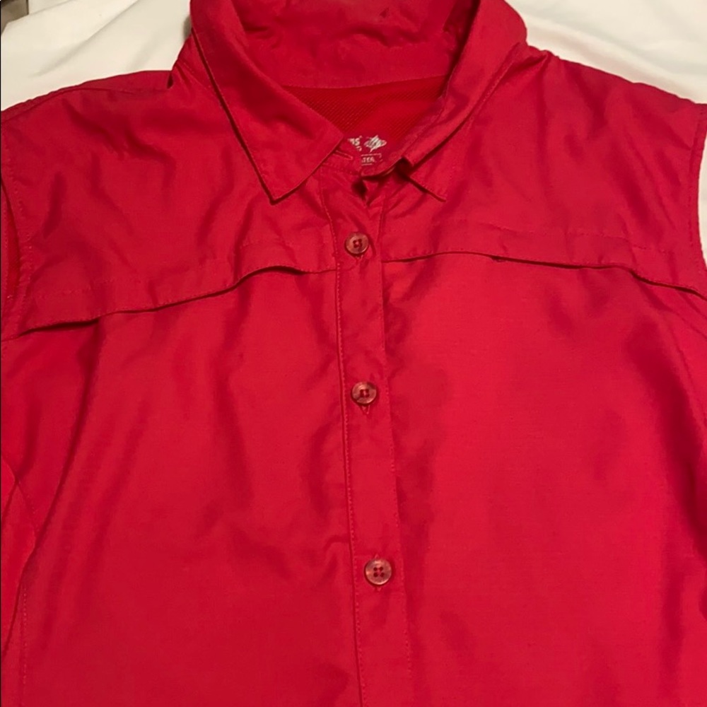 Reel Legends hot pink short sleeve fishing shirt